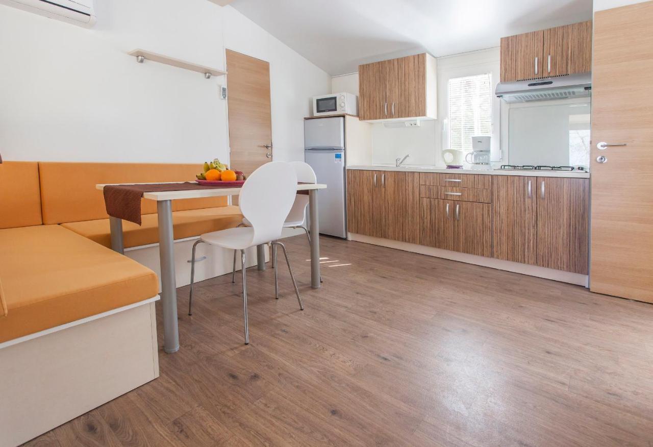 Cherry Premium Bianca Mobile Homes Zelena Laguna Porec Esterno foto