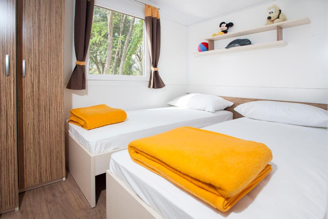 Cherry Premium Bianca Mobile Homes Zelena Laguna Porec Esterno foto